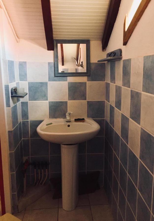 Bed and Breakfast Soleil La Terre-de-Bas Экстерьер фото
